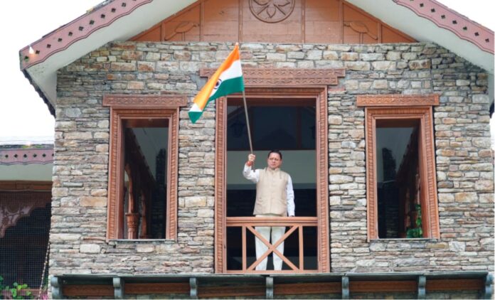 मुख्यमंत्री धामी ने प्रदेशवासियों को स्वतंत्रता दिवस की शुभकामनाएं दीं