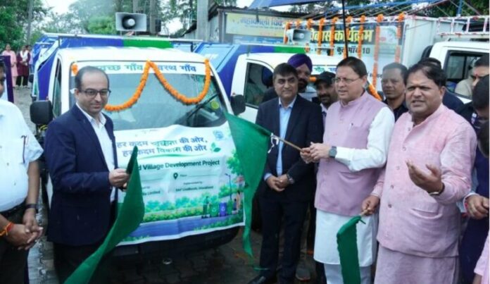 कचरा प्रबंधन व्यवस्था को मिली रफ्तार, मुख्यमंत्री ने 15 वाहनों को किया रवाना