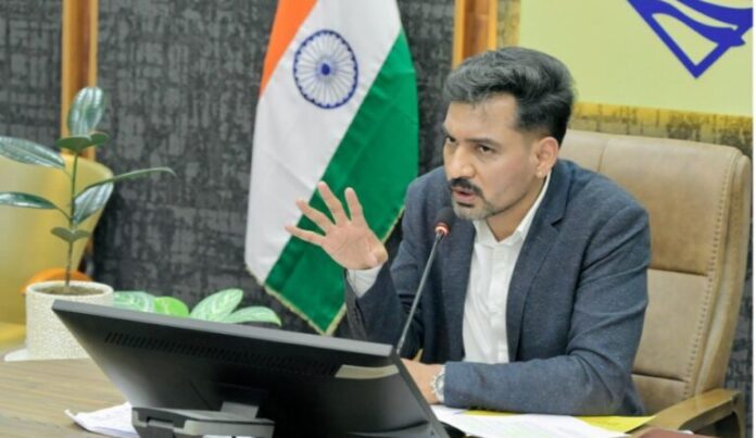 देहरादून की सड़कें होंगी गड्ढामुक्त, 15 सितंबर से तेज गति से शुरू होगा अभियान