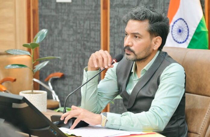आपदा प्रबंधन के लिए नदी तल की सफाई पर जोर, टेंडर प्रक्रिया तेज करने के निर्देश