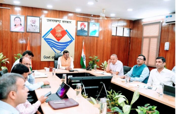 ग्लोबल टूरिज्म डेस्टिनेशन के रूप में विकसित होगी टिहरी झील, मुख्य सचिव ने की समीक्षा