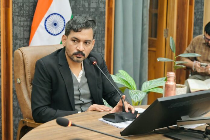 8 से 10 अक्टूबर तक बूथों पर अभियान, 12 से 20 अक्टूबर तक होगा घर-घर सत्यापन